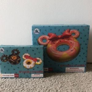 Last Chance- Minnie Mouse Pool & Beverage Floats NWT